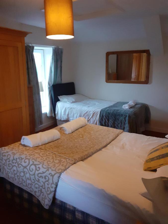 Bryncarnedd Farmhouse 애버리스트위스 외부 사진